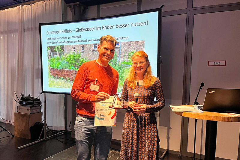 Auszeichnung der Fächergärtner auf der Nachhaltigkeitsvollversammlung in Karlsruhe.